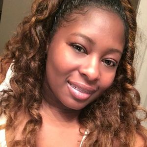 Meet your Posher, Jazmine