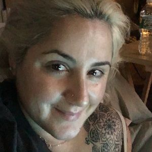 Meet your Posher, Deidre