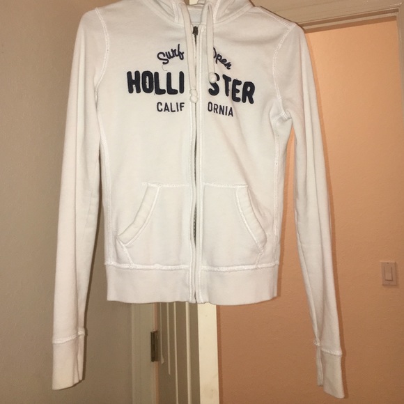Hollister zip up like new