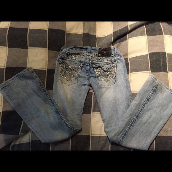 25/31 Miss Me boot cut jeans