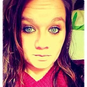Meet your Posher, Alicia