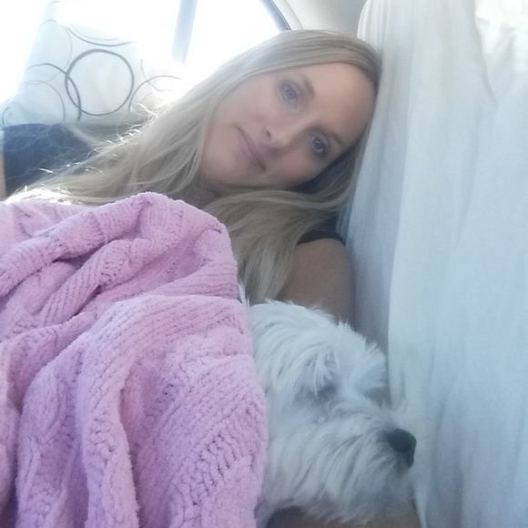 Meet your Posher, Jodee - Picture 1 of 1