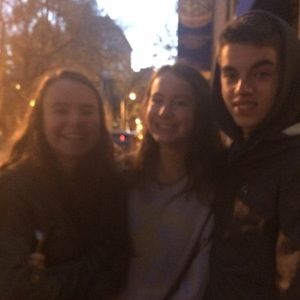 Meet your Posher, Isa