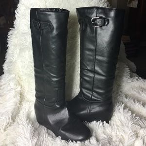Black High knee boots