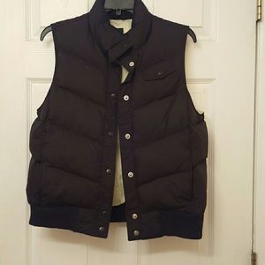 Black puffy vest