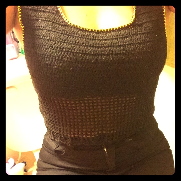 Black Crop Top