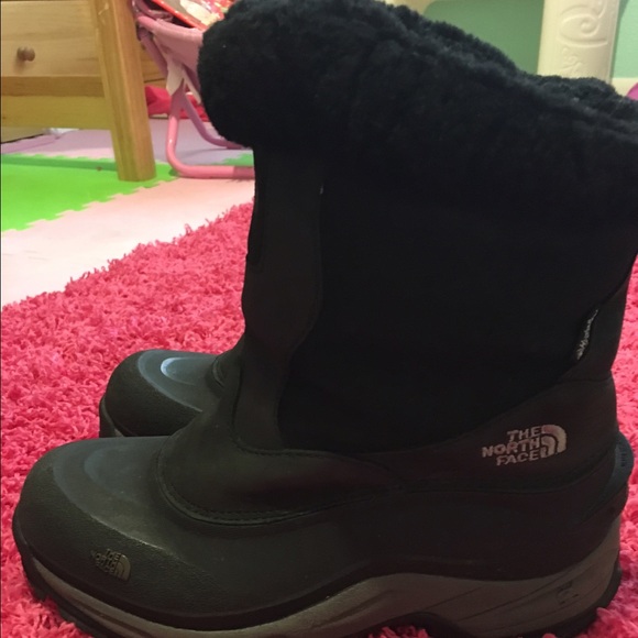 the north face primaloft winter boots