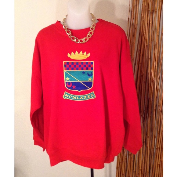 Vintage 90's Oversized Sweatshirt!