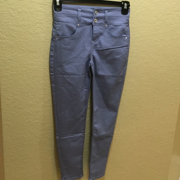 Highwaist Fitted Pants - Picture 1 of 3