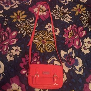 Kenneth Cole collection cross body purse