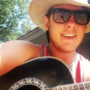 Meet your Posher, Miles