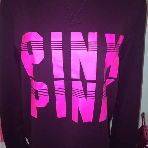 NEW PINK VS LOGO SWEATSHIRT - Picture 2 of 3