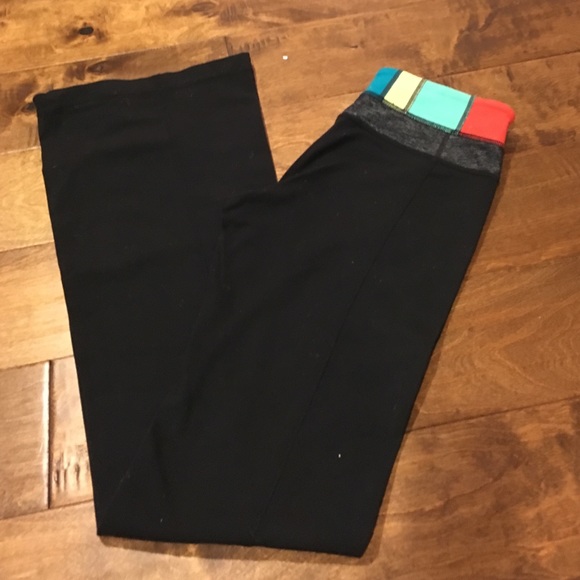 lululemon athletica Pants - LuluLemon Size 4 reversible yoga pants.