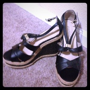 Shoe Dazzle summer wedges