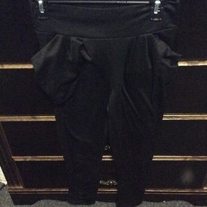 Dress pants/baggy pocket pants
