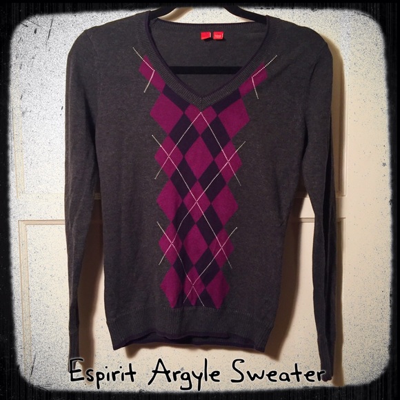Small Purple and Grey Espirit Argyle Sweater