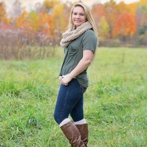 Meet your Posher, Katelyn