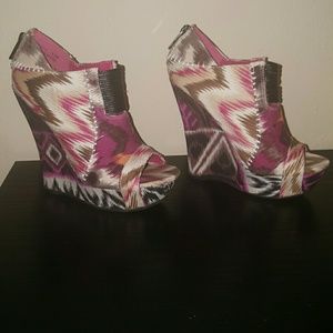 Beautiful multicolored wedged heels!