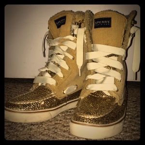 Sperry top-sider women's 6 gold Acklins high tops