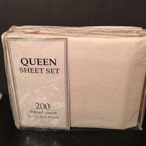 Cream Color Queen Bedsheets