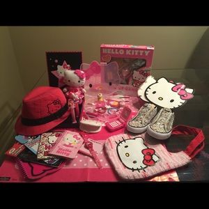 Additional Pics of Hello Kitty Galore