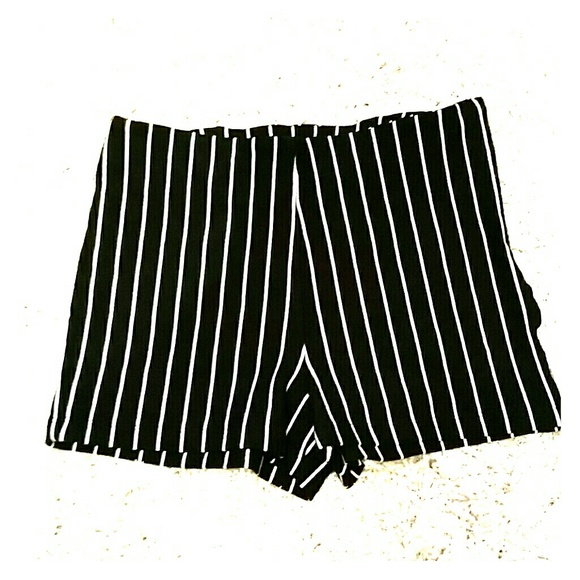 Forever 21 shorts