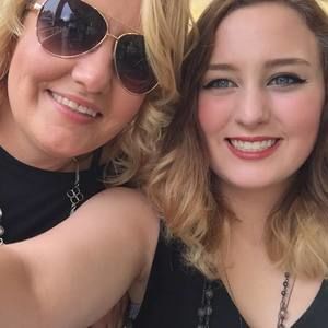 Meet your Posher, Cindy