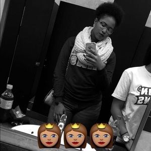 Meet your Posher, Katlyn