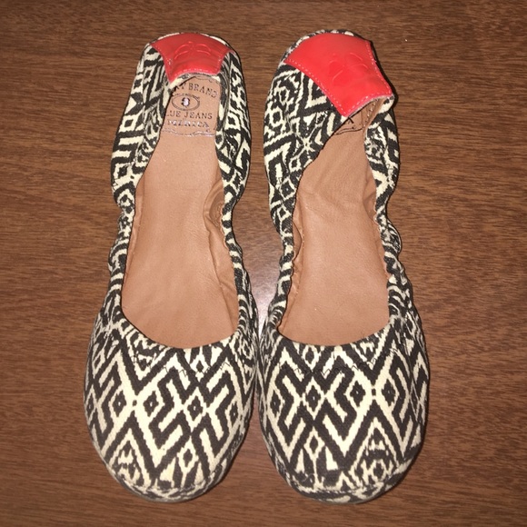 Lucky Brand black and white pattern flats