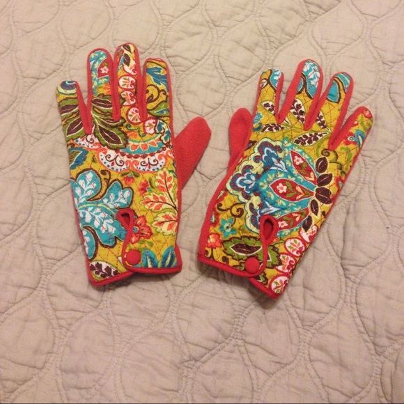 Vera Bradley gloves