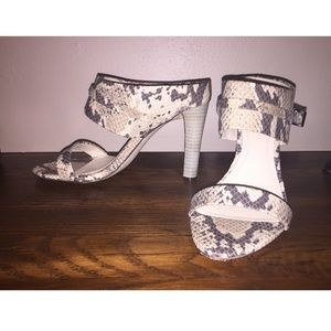 Calvin Klein Aliza Sandal