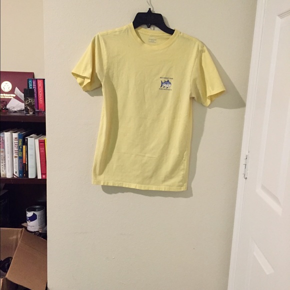 Southern Tide t-shirt