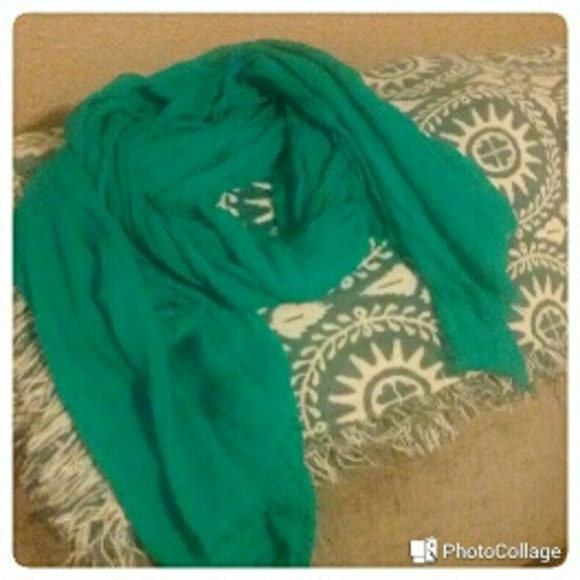 Mint summer scarf