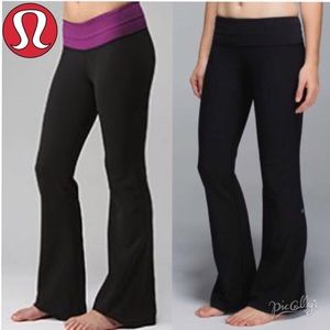 Lululemon REVERSIBLE Groove Yoga Pants