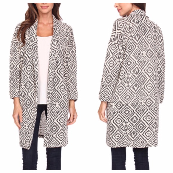 bobeau Sweaters - Black + Cream/White Geometric Cardigan Jacket