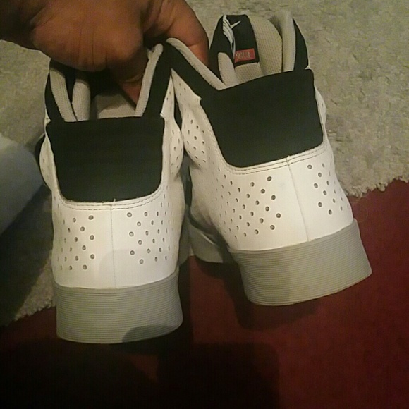 NEW! Nike FLYSTEPPER 2K3 White Wolf Grey Black 644 - Picture 3 of 4