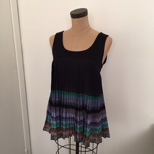 Anthropologie ( Deletta ) navy and print top