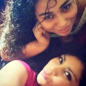 Meet your Posher, Yolanda