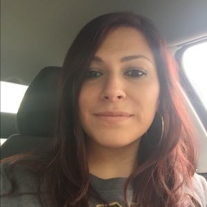 Meet your Posher, Amber