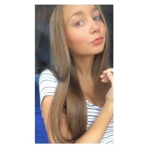 Meet your Posher, Jenna