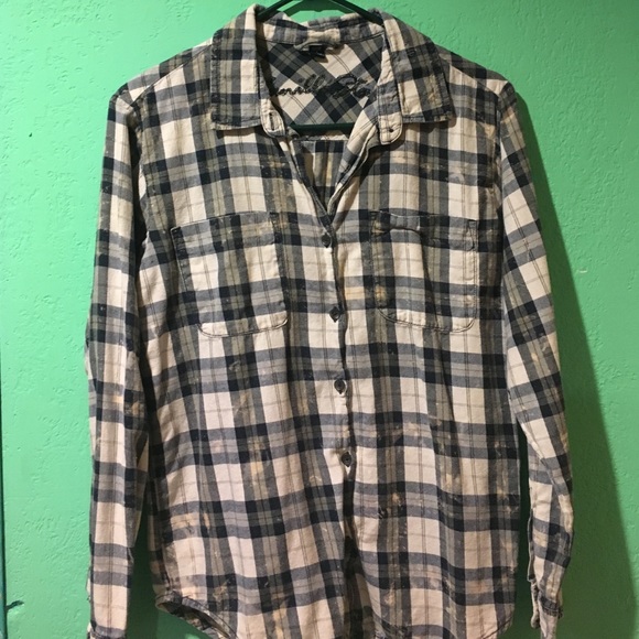 Very Cute Plaid Button-Down!