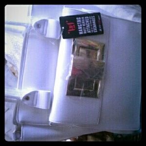 White just fab purse💙