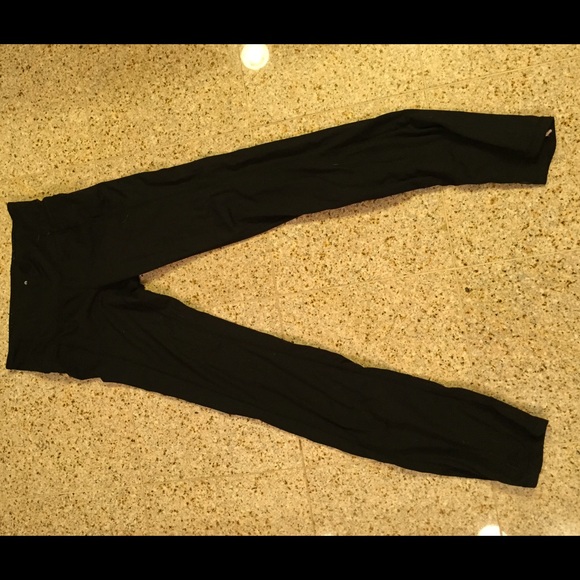 athleta yoga pants