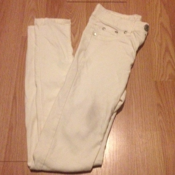 White Skinny Jeans