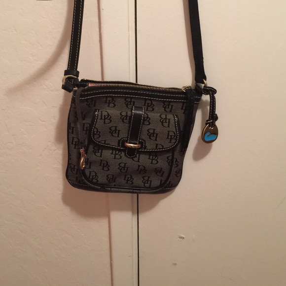 Dooney and Bourke cross body