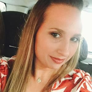 Meet your Posher, Tonya