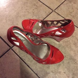 Carlos Santana heels