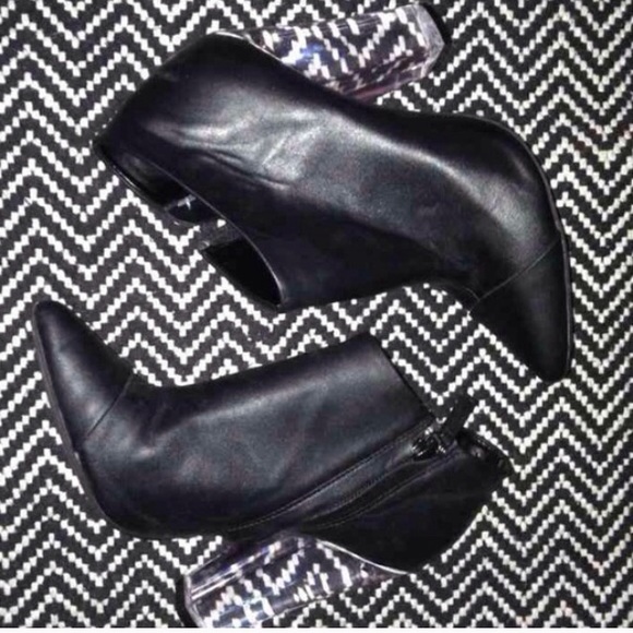 Trading shoes