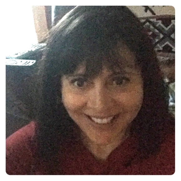 Meet your posher Lori - Picture 1 of 1