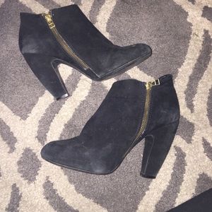 Shade booties Steve Madden